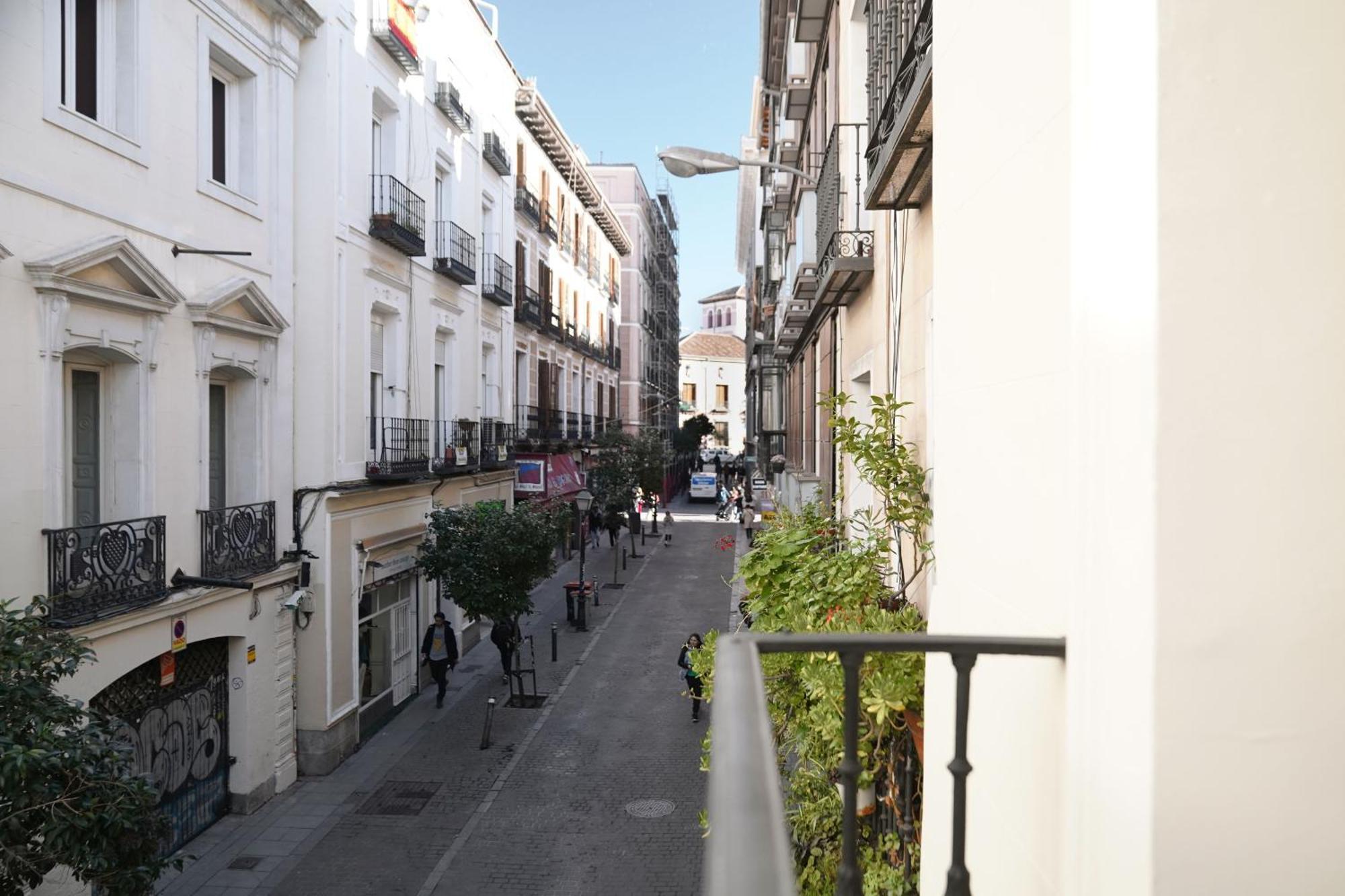 Numa Madrid Luna Extérieur photo