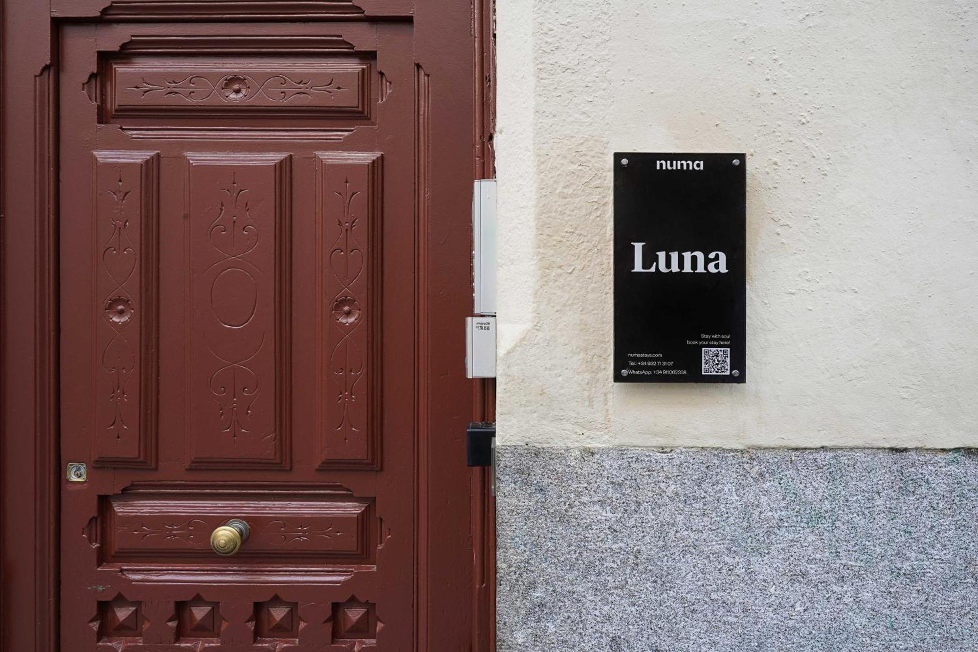 Numa Madrid Luna Extérieur photo